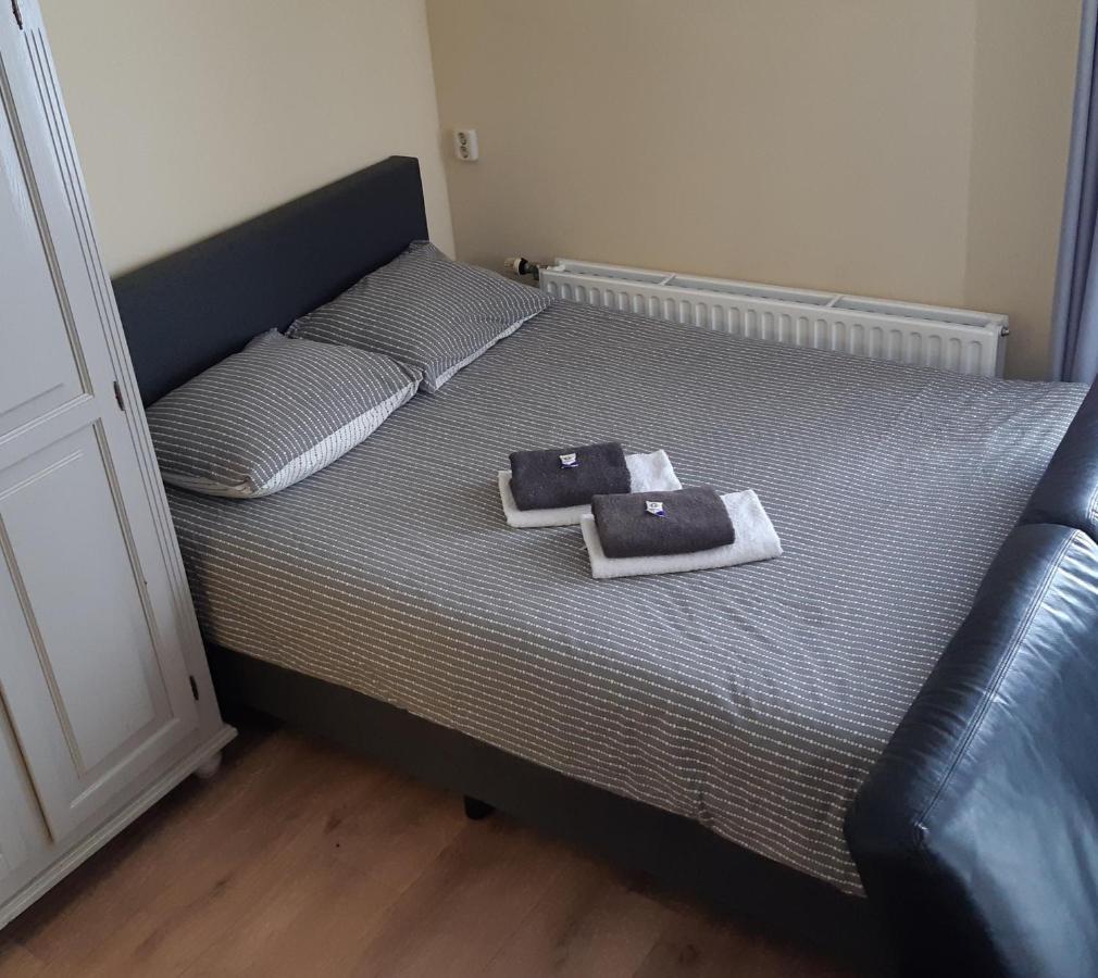 Logement 'De Witte Klok' Oude Bildtzijl Extérieur photo