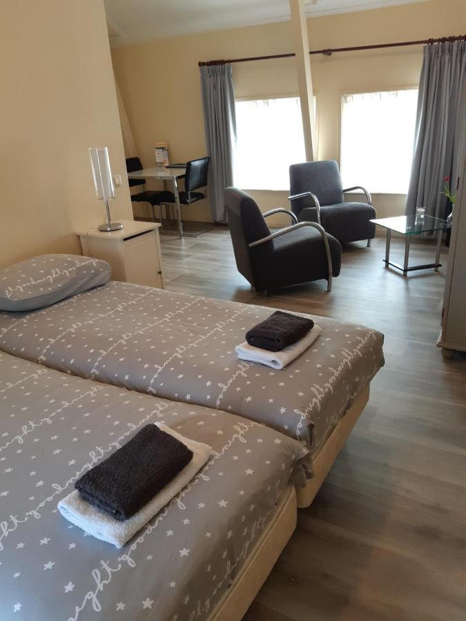 Logement 'De Witte Klok' Oude Bildtzijl Extérieur photo
