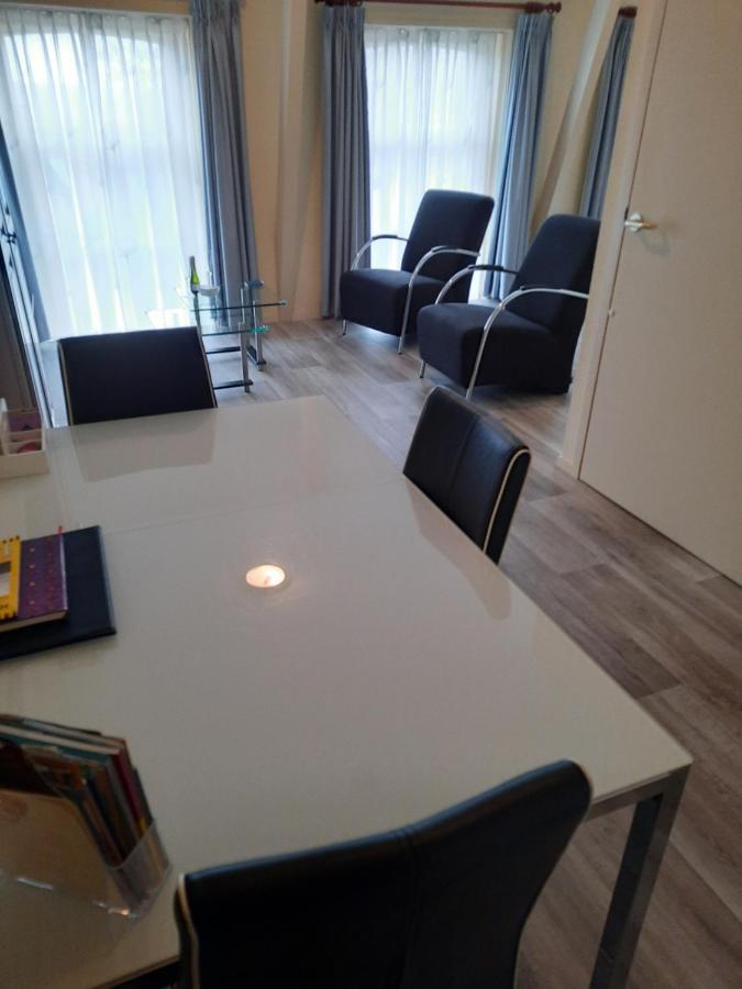 Logement 'De Witte Klok' Oude Bildtzijl Extérieur photo